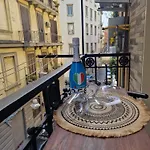 Majena House * Неаполь