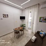 Majena House Апартаменты Неаполь