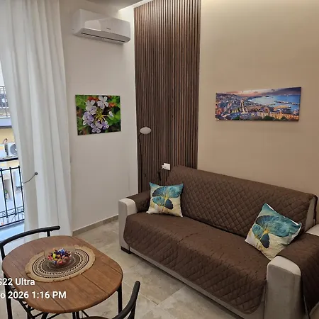 Апартаменты Majena House Неаполь