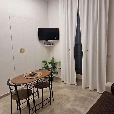 Apartament Majena House
